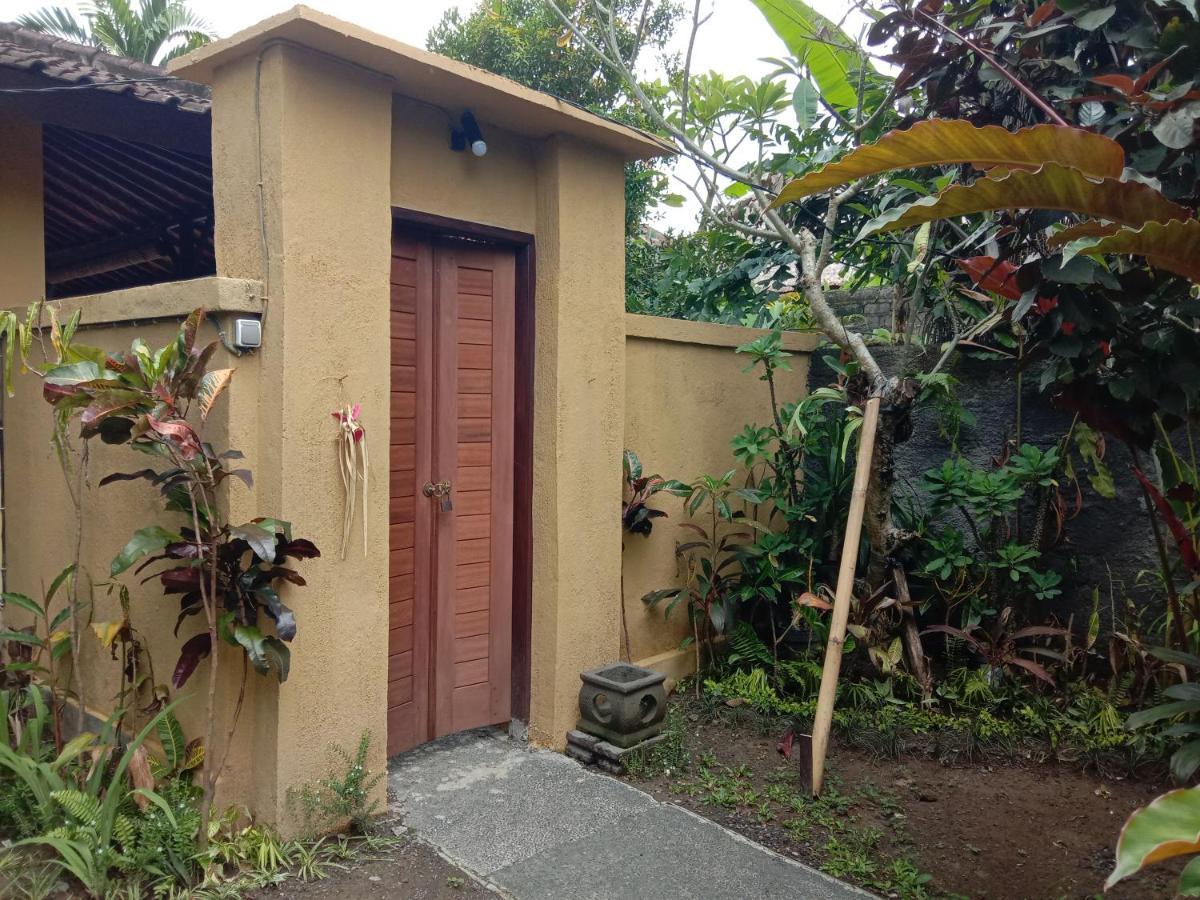 Villa Dedik House Ubud Exterior foto